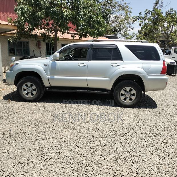 Toyota Hilux Surf 2.7 SSR 2006 Silver