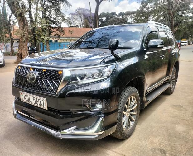 Toyota Land Cruiser Prado 2018 Black