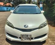 Toyota Wish 2011 White for sale