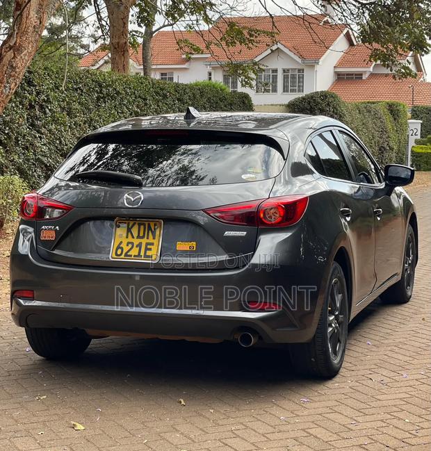 Mazda Axela 2016 Gray