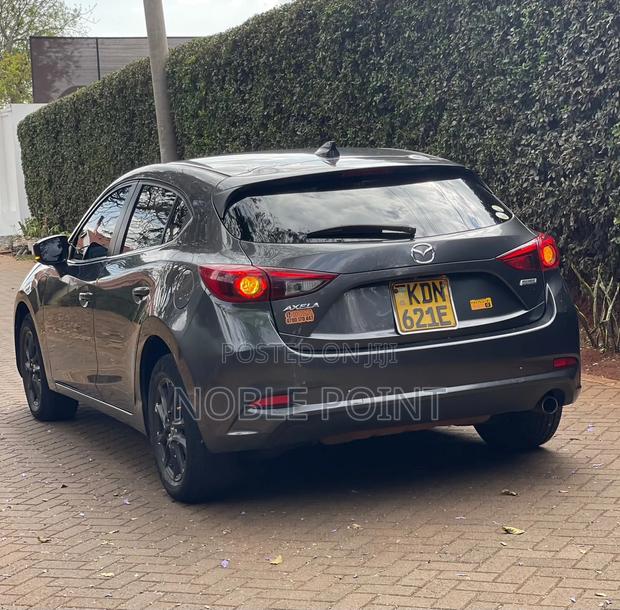 Mazda Axela 2016 Gray