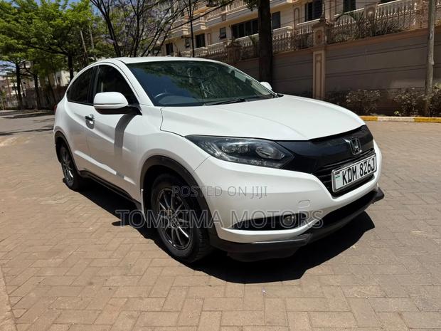 Honda Vezel 2016 White