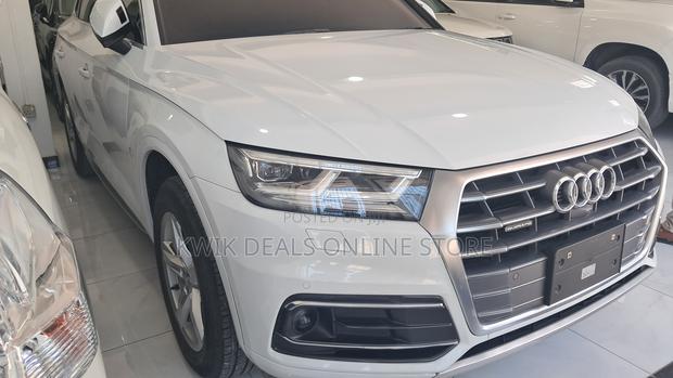 Audi Q5 2.0T Premium AWD quattro 2019 White