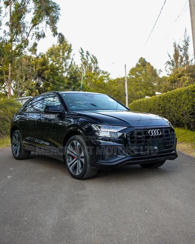 Audi Q8 2021 Matt Black