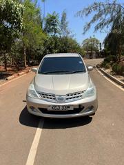 Nissan Tiida 2009 Gold for sale