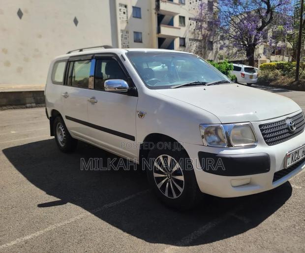 Toyota Succeed 2010 White