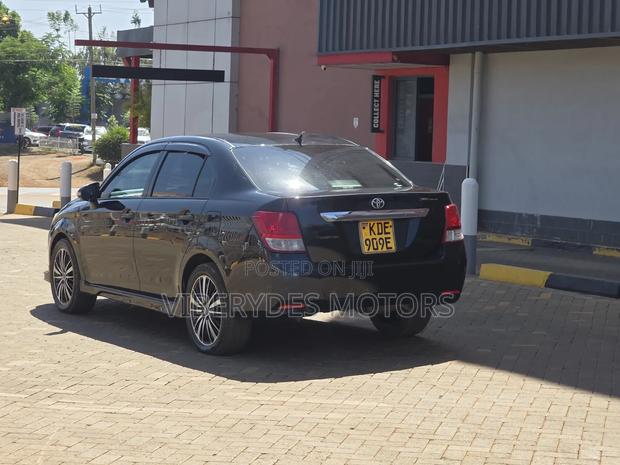 Toyota Axio 2014 Black