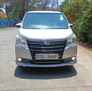 Toyota Noah 2015 Silver for sale