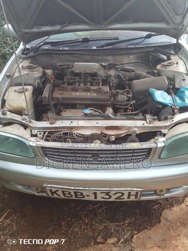 Toyota Corolla 2001 Silver
