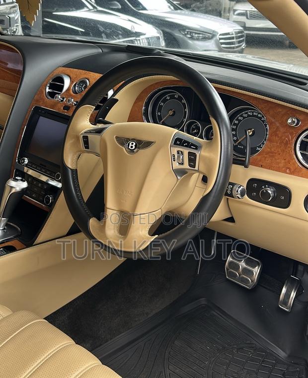Bentley Flying Spur 2016 White