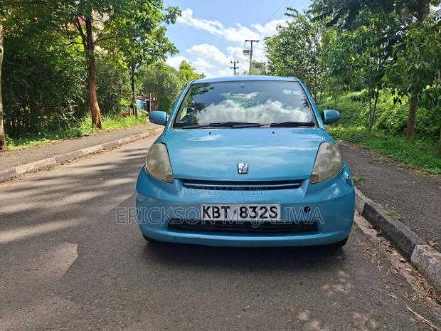 Toyota Passo 2005 Blue