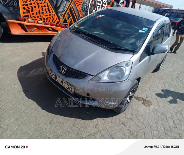 Honda Fit 2011 Silver