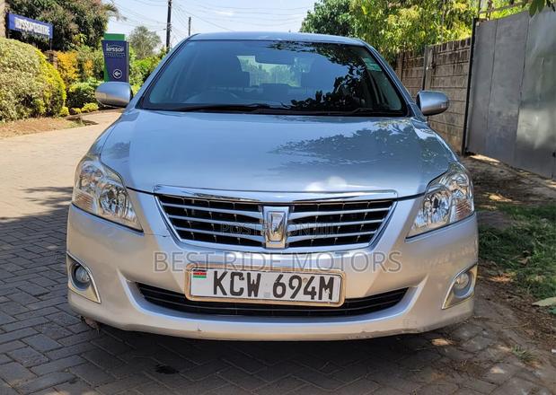 Toyota Premio 1.8 FWD 2012 Silver