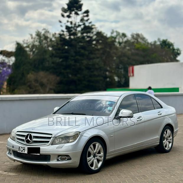 Mercedes-Benz C200 2009