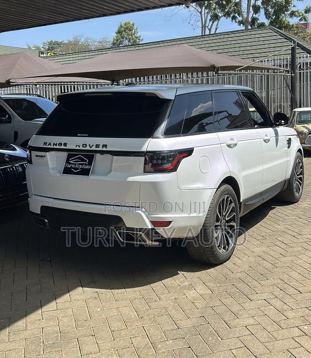 Land Rover Range Rover Sport 2015 White
