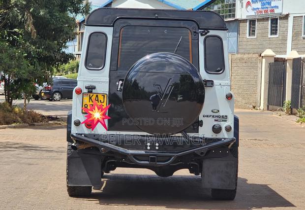 Land Rover Defender 1997 White
