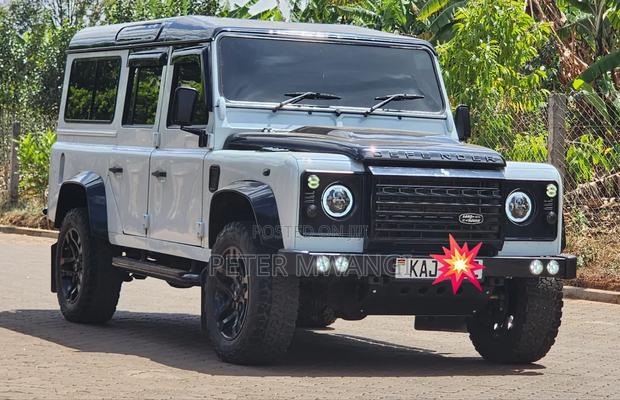 Land Rover Defender 1997 White