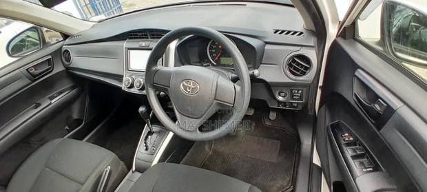 Toyota Corolla Fielder 1.5 Hybrid FWD 2020 White
