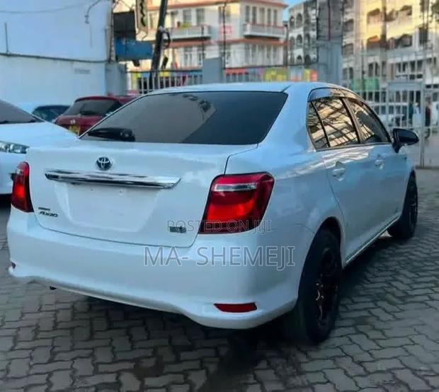 Toyota Axio 1.5 G 2WD 2020 Pearl
