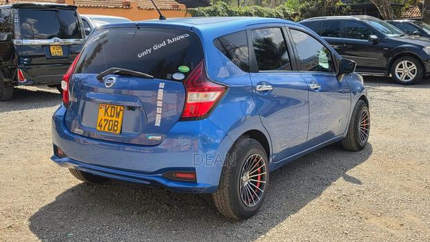 Nissan Note 2018 Blue
