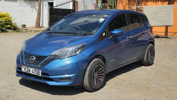 Nissan Note 2018 Blue