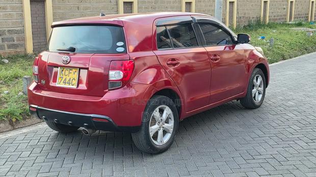 Toyota IST 2008 Red