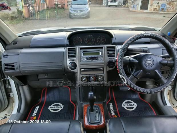 Nissan X-Trail 2005 White