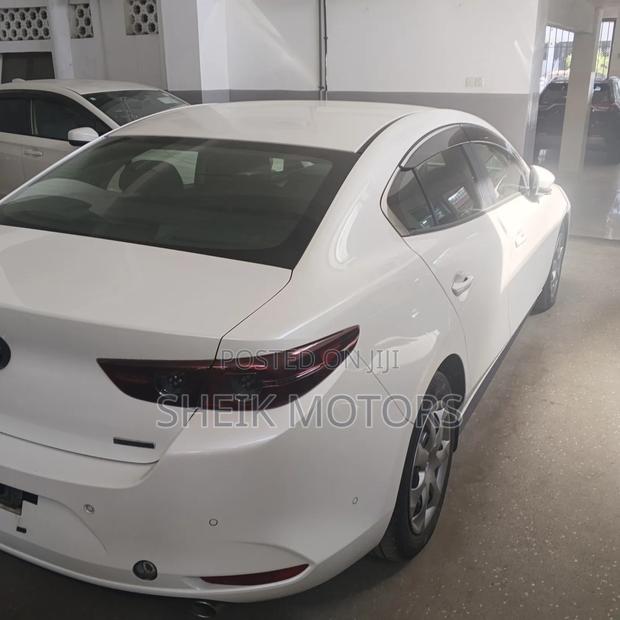 Mazda 3 2019 White