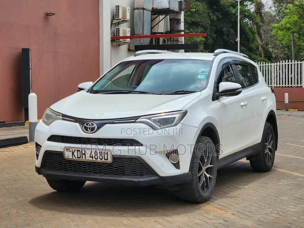 Toyota RAV4 2015 Pearl
