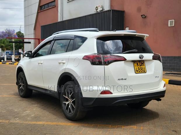 Toyota RAV4 2015 Pearl
