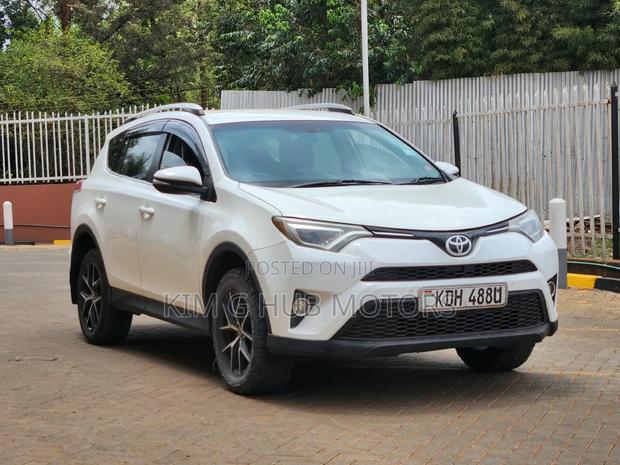 Toyota RAV4 2015 Pearl