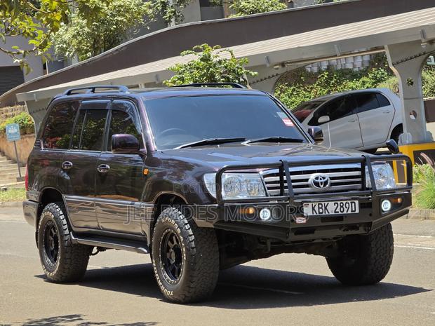 Toyota Land Cruiser 2007 Brown