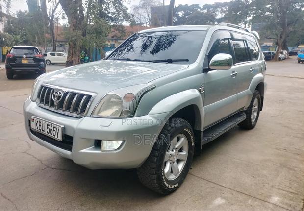 Toyota Land Cruiser Prado 2006 Silver
