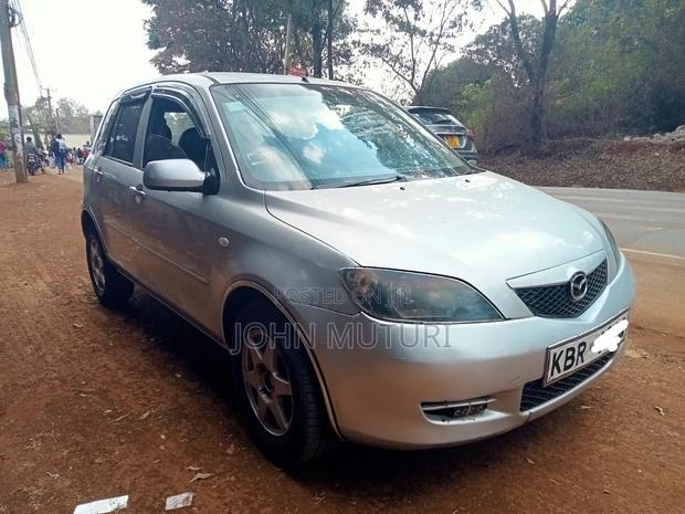 Mazda Demio 2004 Silver