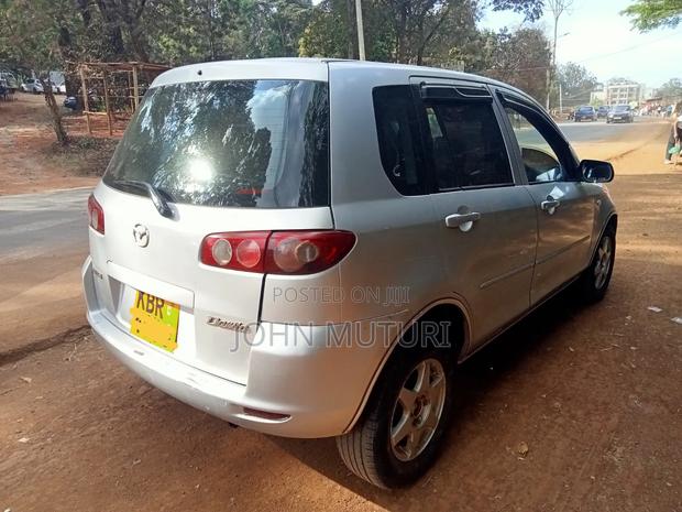 Mazda Demio 2004 Silver