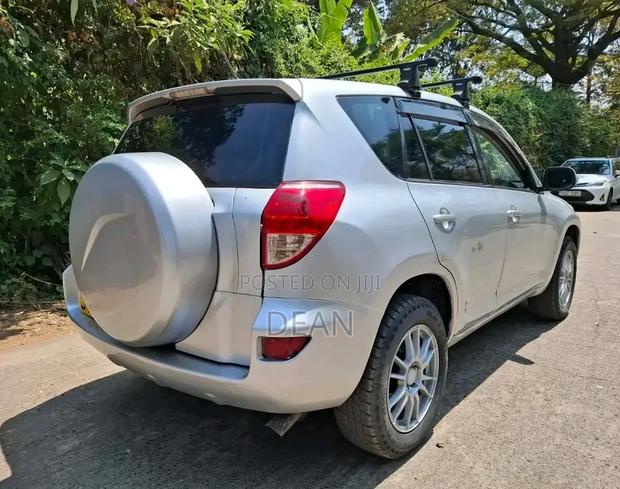 Toyota RAV4 2007 Silver