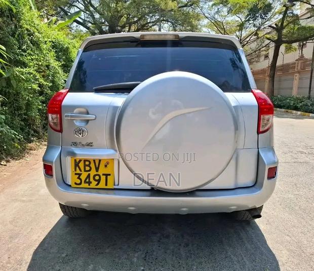 Toyota RAV4 2007 Silver