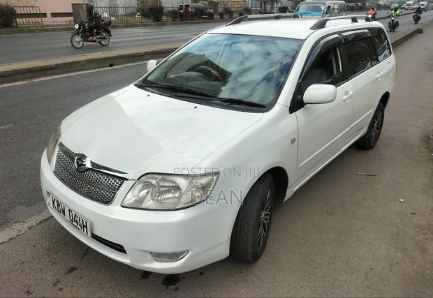 Toyota Corolla Fielder 2006 White
