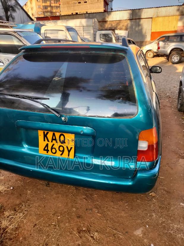 Toyota Corolla 2000 Green