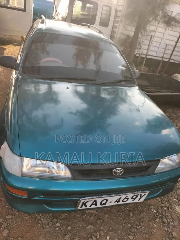 Toyota Corolla 2000 Green
