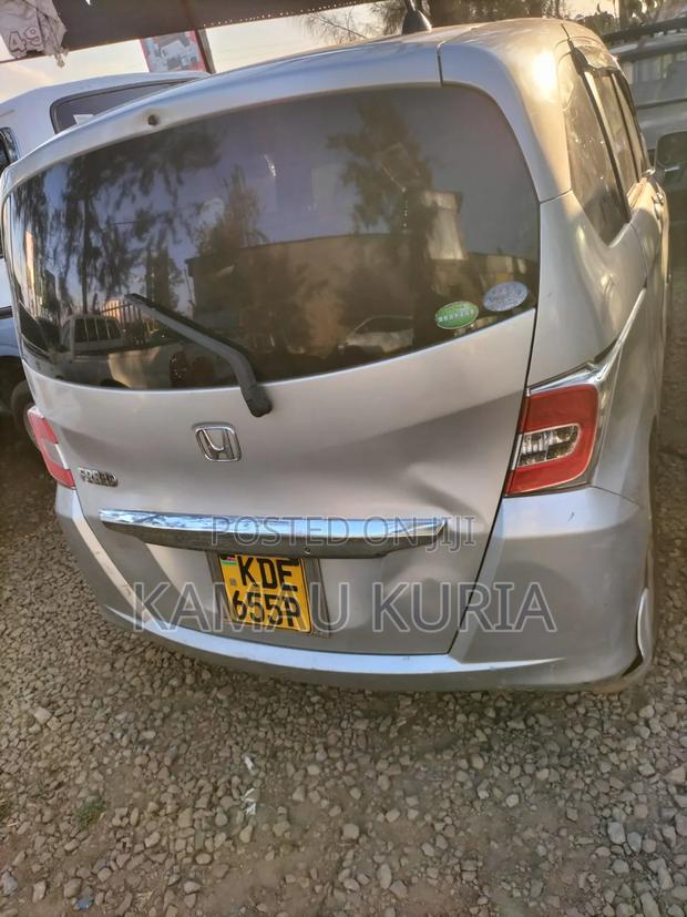 Honda Stepwgn 2018 Silver