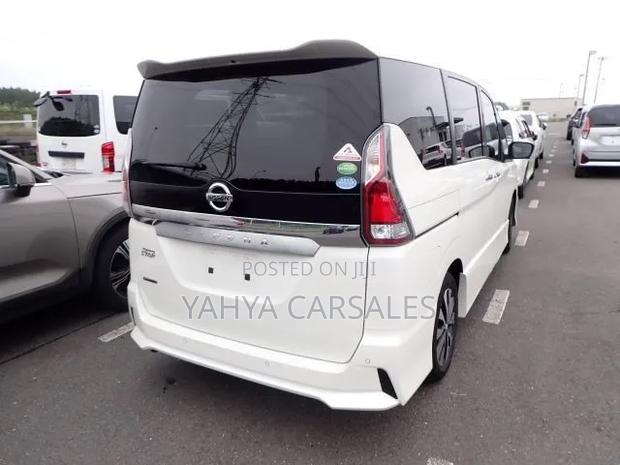 Nissan Serena 2019 White