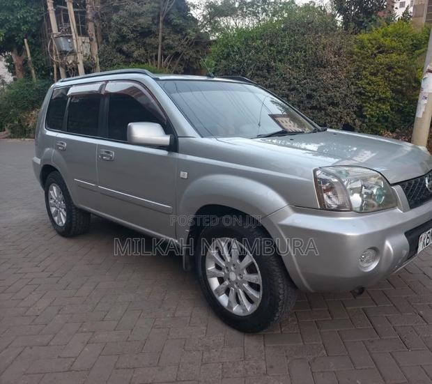 Nissan X-Trail 2004 Silver