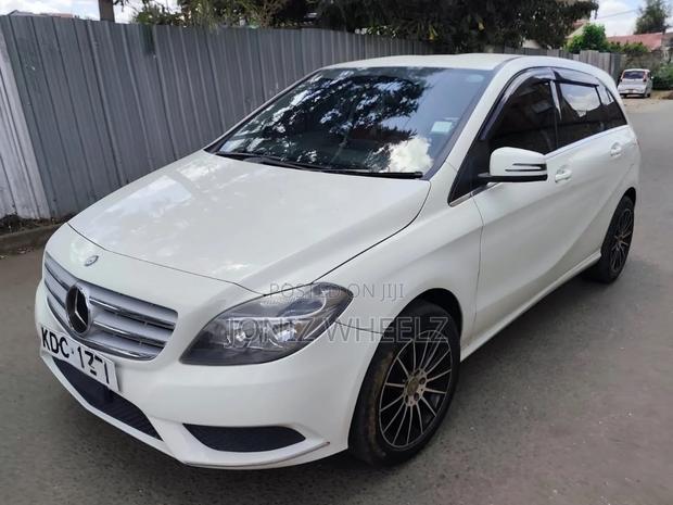 Mercedes-Benz B-Class B180 Petrol 2014 White