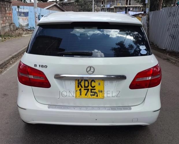 Mercedes-Benz B-Class B180 Petrol 2014 White