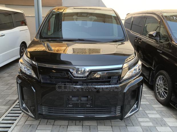 Toyota Voxy X 2WD 7-Seater 2019 Black