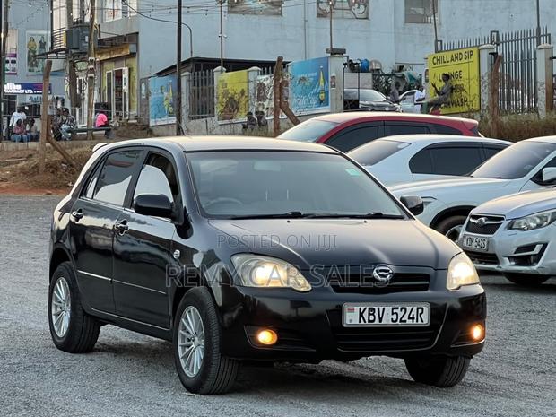 Toyota Corolla RunX 2006 Black