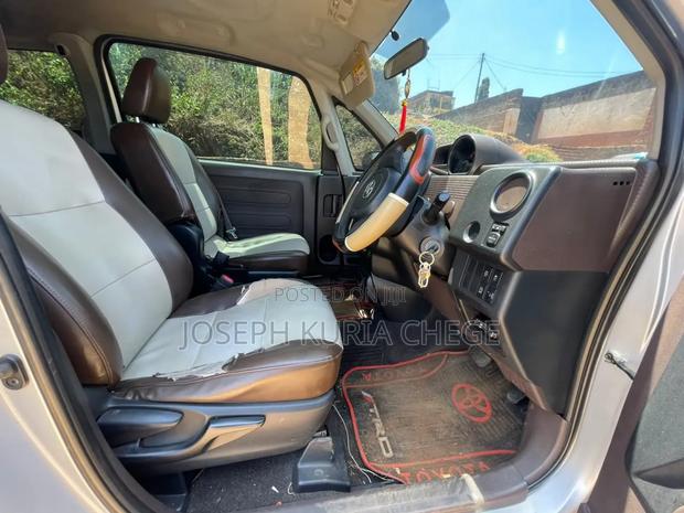 Toyota Spade 2015 Silver