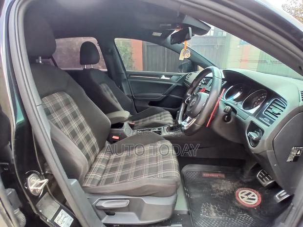 Volkswagen Golf GTI 2016 Black