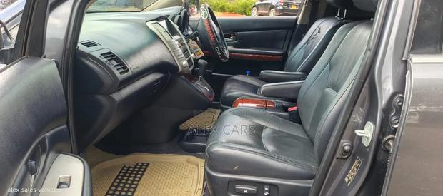 Toyota Harrier 2010 Gray